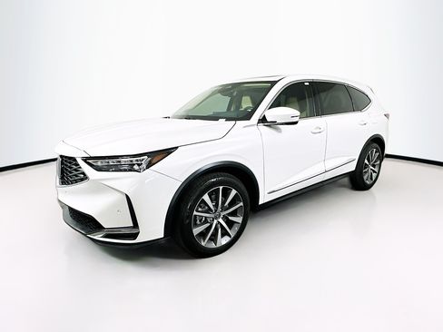 Used 2025 Acura MDX FWD w/ Technology Package image 3