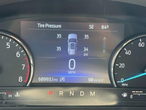 Used 2020 Ford Explorer XLT w/ Equipment Group 202A AWD/4WD image 18