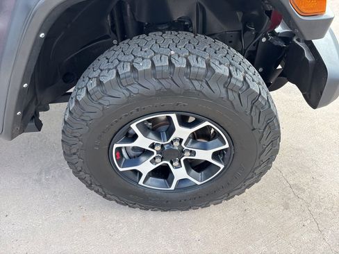 Used 2021 Jeep Wrangler Rubicon image 13