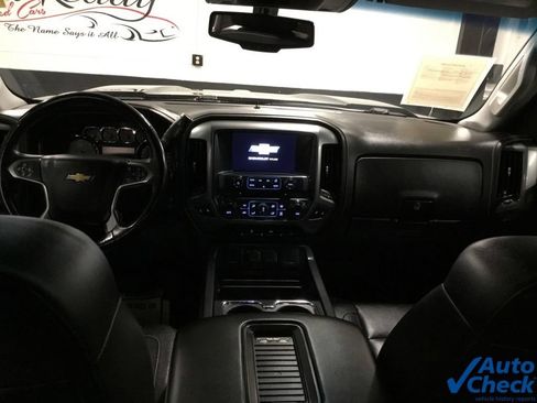Used 2018 Chevrolet Silverado 1500 LTZ AWD/4WD image 31