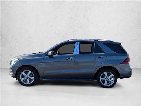 Used 2018 Mercedes-Benz GLE 350 w/ Premium 1 Package image 9