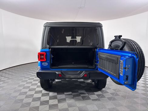 New 2025 Jeep Wrangler Sahara image 21