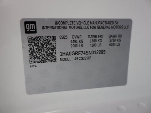 New 2025 Chevrolet Express 3500 w/ Power Convenience Package image 31