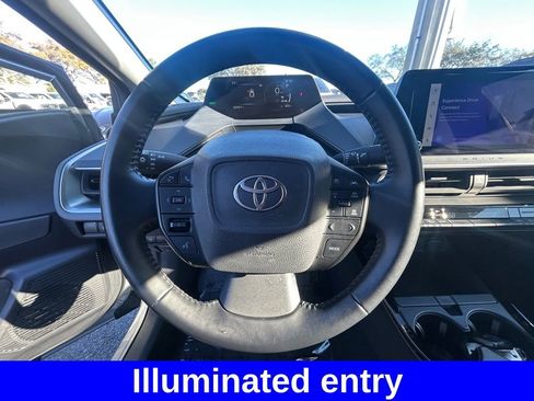 Used 2024 Toyota Prius LE image 14