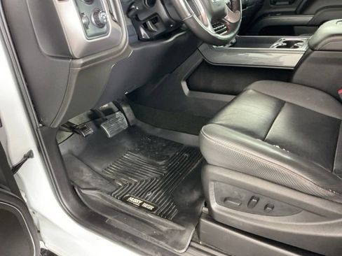 Used 2016 GMC Sierra 2500 SLT w/ All-Terrain HD Package image 14