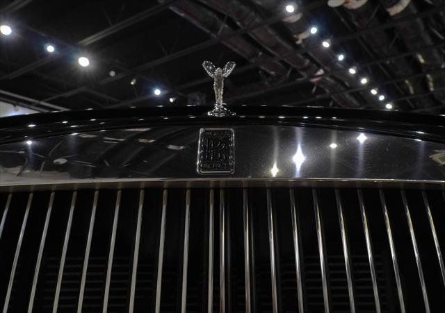 Used 2013 Rolls-Royce Ghost Extended Wheelbase RWD image 9
