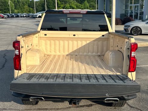 Used 2021 Chevrolet Silverado 1500 LT Trail Boss w/ Convenience Package II AWD/4WD image 5