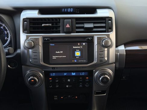 Used 2017 Toyota 4Runner Limited AWD/4WD image 17