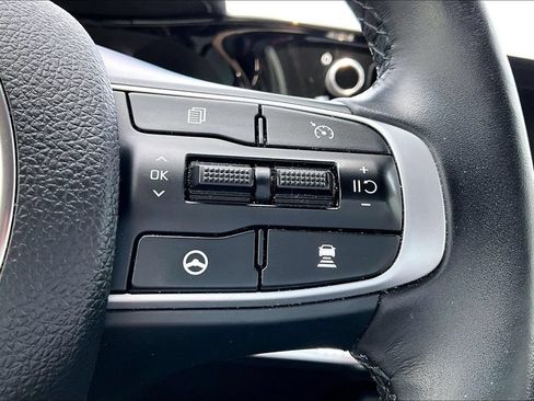 Used 2023 Kia K5 EX w/ EX Premium Package FWD image 17
