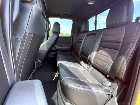 New 2025 Nissan Frontier PRO-4X w/ Pro Premium Package image 12