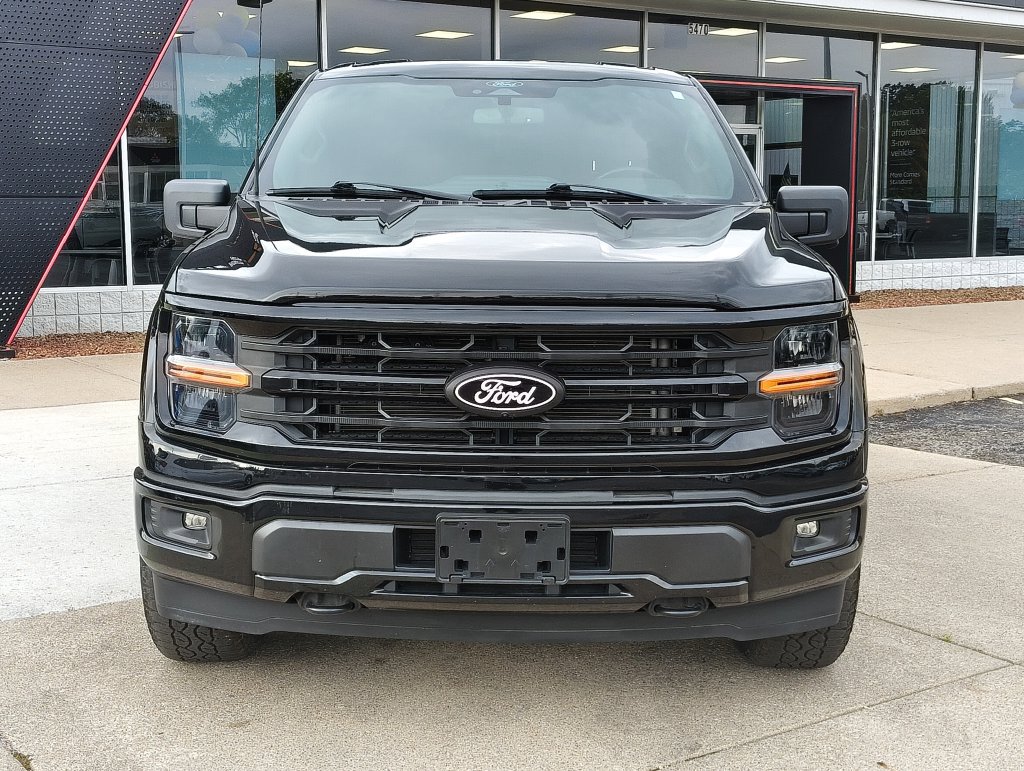 Used 2024 Ford F150 XLT w/ XLT Black Appearance Package AWD/4WD image 8
