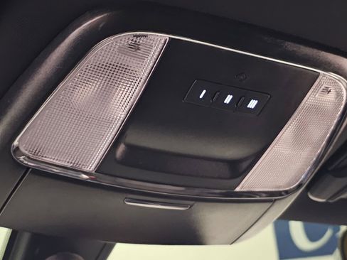 Used 2021 Dodge Charger R/T image 36