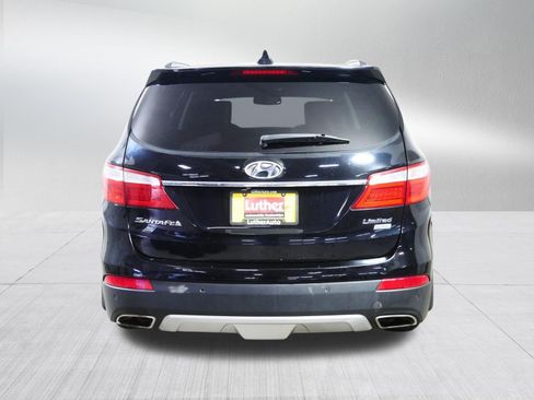 Used 2015 Hyundai Santa Fe Limited w/ Option Group 04 FWD image 6