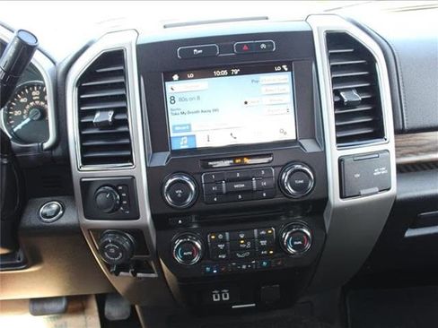 Used 2018 Ford F150 Lariat image 14