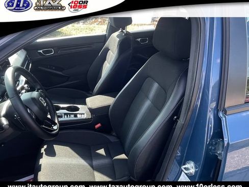 Used 2025 Honda Civic Sport image 10