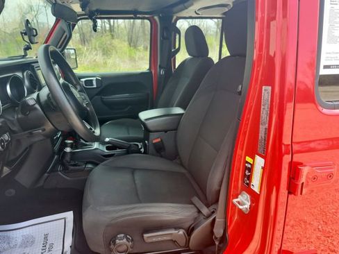 Used 2021 Jeep Wrangler Unlimited Sport image 19