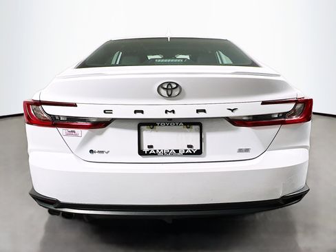 Used 2025 Toyota Camry SE w/ Multimedia Upgrade Package image 6