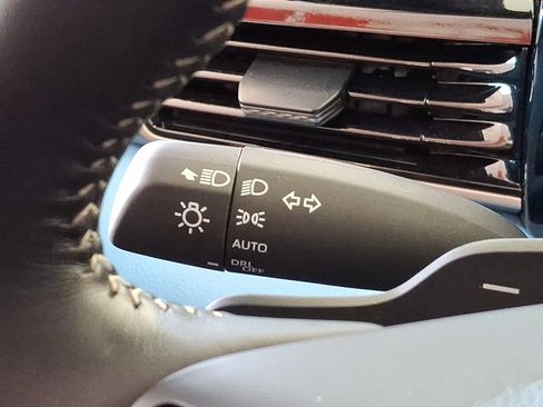 Certified 2025 Toyota Camry SE image 22