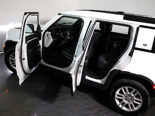 Used 2024 Land Rover Defender 110 S AWD/4WD image 5