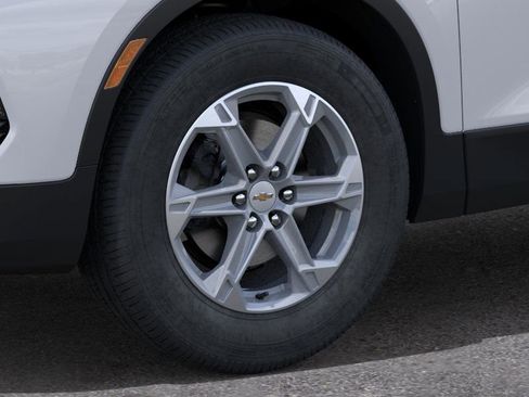 New 2025 Chevrolet Blazer LT w/ Driver Confidence Package image 9