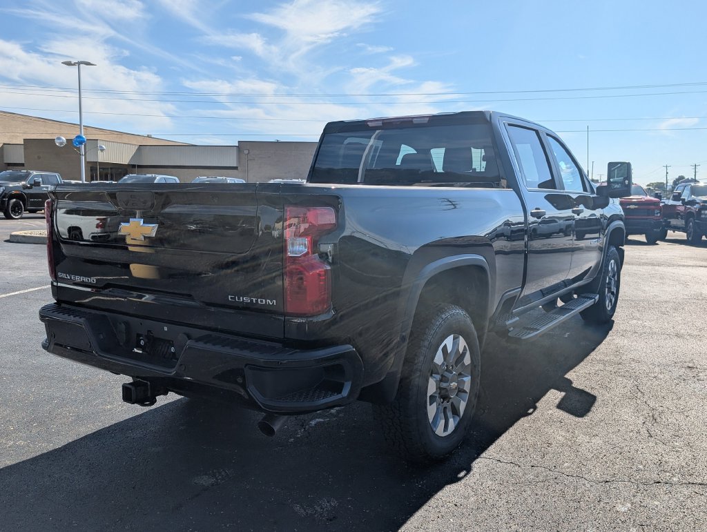 New 2026 Chevrolet Silverado 2500 Custom w/ Custom Value Package AWD/4WD image 7