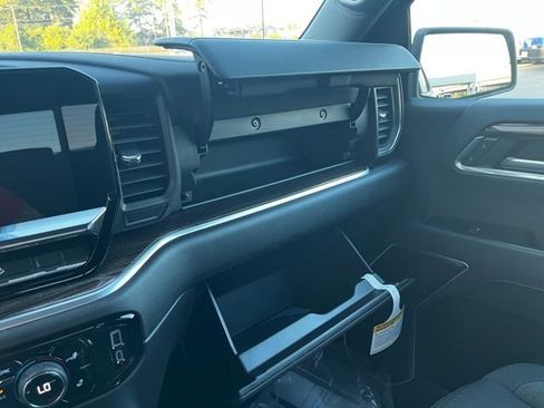 New 2026 Chevrolet Silverado 1500 LT image 26