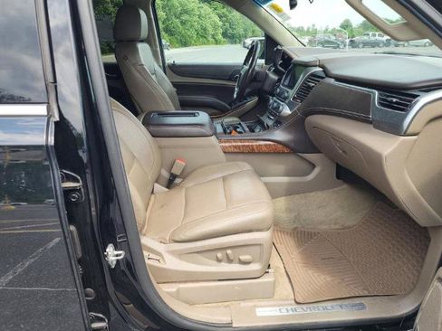 Used 2016 Chevrolet Suburban LTZ AWD/4WD image 11