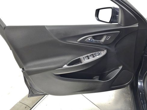 Used 2022 Chevrolet Malibu RS FWD image 12