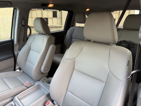 Used 2016 Honda Odyssey EX-L image 38