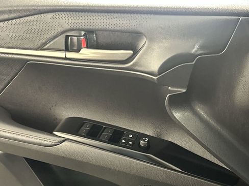 Used 2025 Toyota Camry XSE image 20