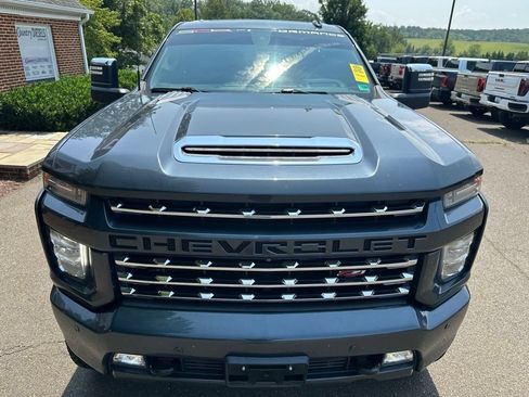 Used 2020 Chevrolet Silverado 2500 LTZ w/ LTZ Premium Package AWD/4WD image 3