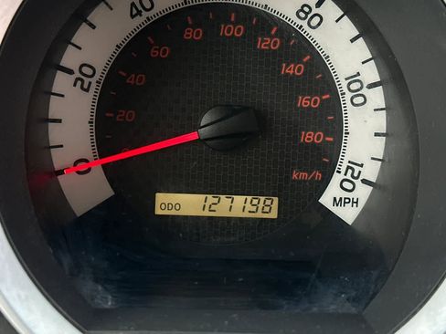 Used 2015 Toyota Tacoma PreRunner RWD image 25