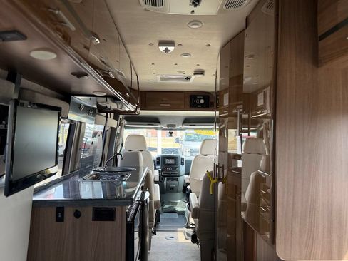 Used 2015 Mercedes-Benz Sprinter 3500 image 14