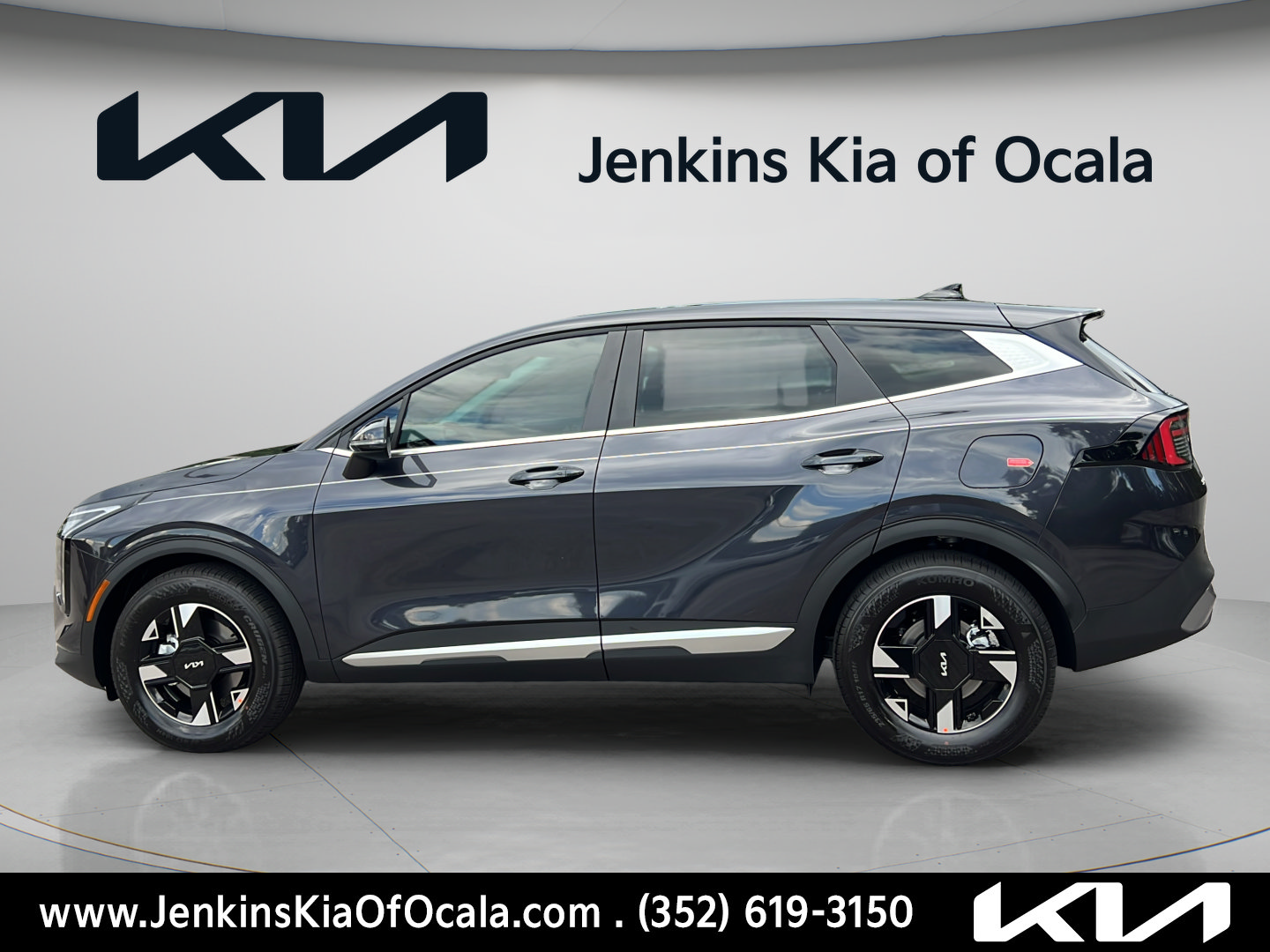 New 2027 Kia Sportage LX FWD image 6