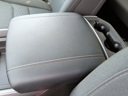 New 2026 RAM 1500 2WD Crew Cab image 36