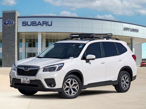 Used 2021 Subaru Forester Premium AWD/4WD image 1