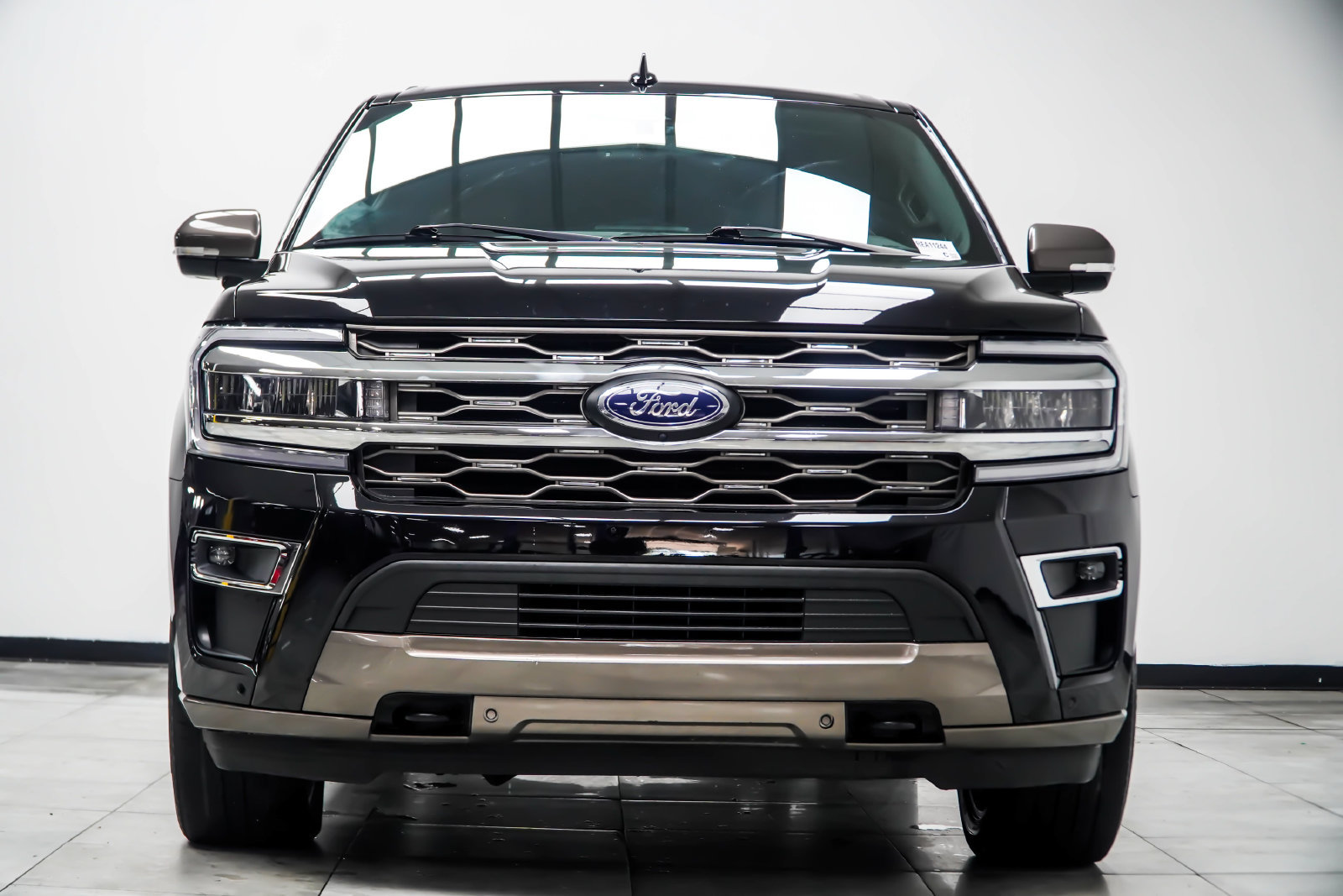Used 2024 Ford Expedition Max King Ranch AWD/4WD image 9