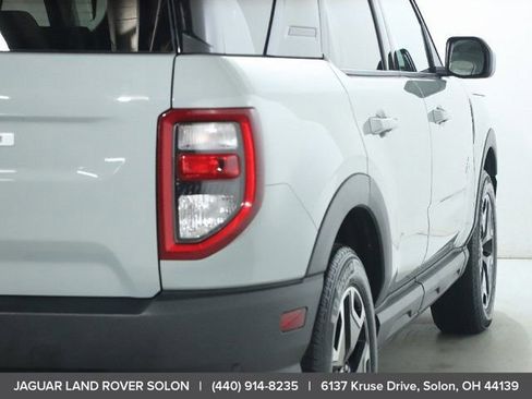 Used 2023 Ford Bronco Sport Outer Banks w/ Tech Package AWD/4WD image 8