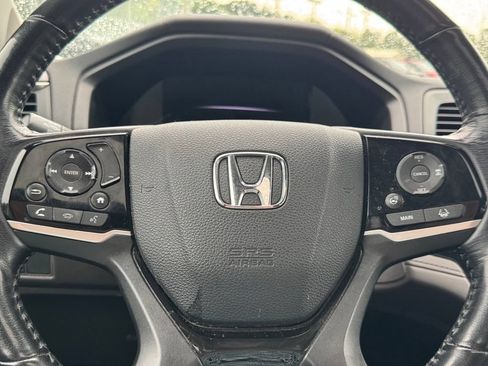 Used 2019 Honda Odyssey Elite image 18