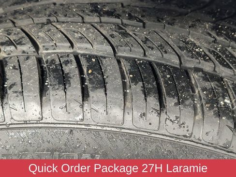 Used 2022 RAM 1500 Laramie w/ Sport Appearance Package AWD/4WD image 9