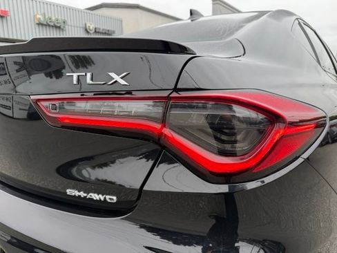 Used 2025 Acura TLX w/ A-SPEC Package AWD/4WD image 14