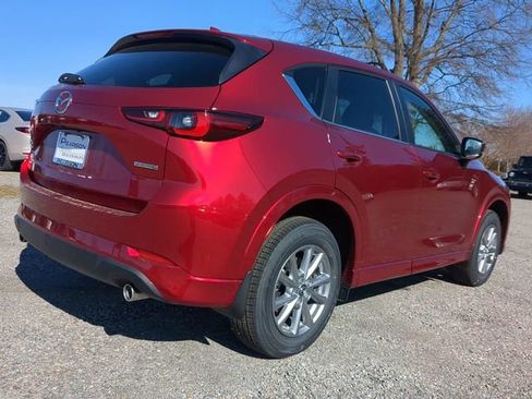 New 2025 MAZDA CX-5 AWD 2.5 S w/ Select Package image 4