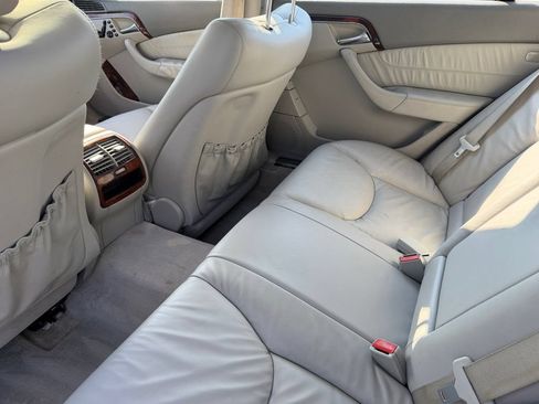 Used 2005 Mercedes-Benz S 500 4MATIC image 16