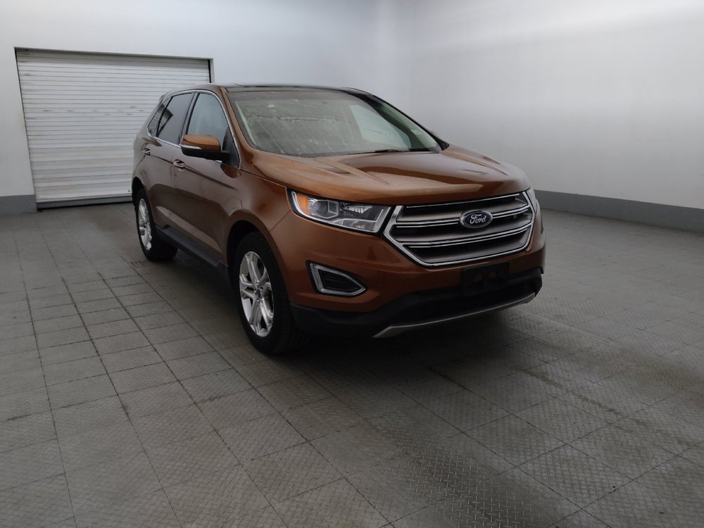 Used 2017 Ford Edge Titanium w/ Technology Package AWD/4WD image 13