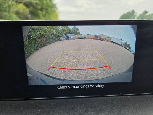 Used 2025 MAZDA CX-50 AWD 2.5 S w/ Premium Plus Pkg image 17