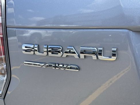 Used 2017 Subaru Forester 2.5i w/ Alloy Wheel Package AWD/4WD image 7