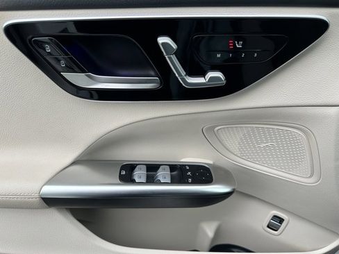 Used 2023 Mercedes-Benz C 300 4MATIC Sedan image 15