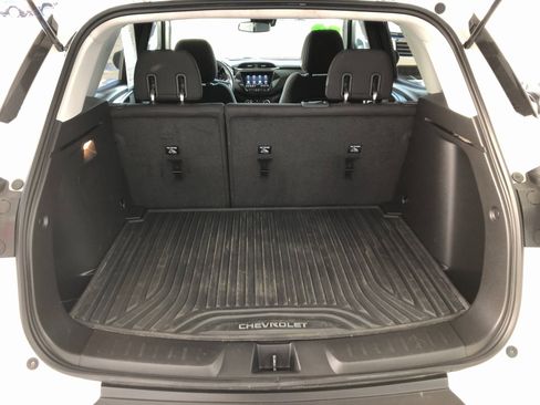 Certified 2023 Chevrolet TrailBlazer LT w/ LPO, Blackout Package image 8