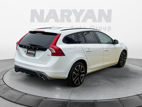 Used 2018 Volvo V60 T5 Dynamic w/ Vision Package image 7