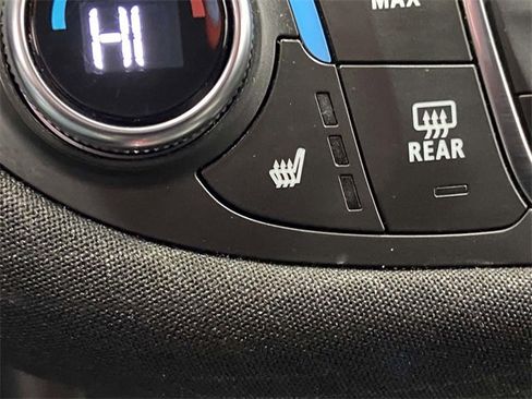 Used 2025 Chevrolet Malibu LT image 24